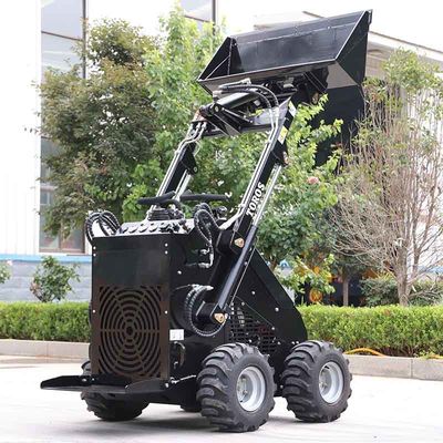 TOROS Diesel Skid Steer Construction Equipment With 4-6In Ground Clearance
