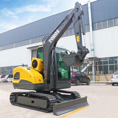 Multipurpose Mini Excavator 4 Ton Garden Farm  Mini Digger supplier For Narrow Place