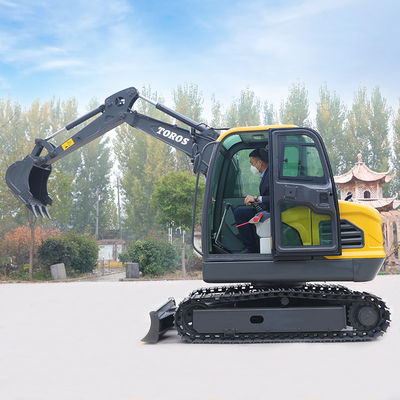 1400mm Wheel Base Small Digger Machine With 1820mm Min Tail Swing Radius