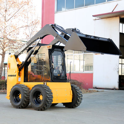 اللودر ذو العجلات الهيدروليكية CE 500kg-1200kg ذو الواجهة الأمامية للودر المفصلي الصغير